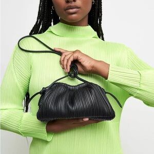 Mansur Gavriel Pleated Mini Cloud Clutch in Black